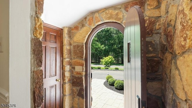 11 Stoningham Dr, Warren Twp, NJ 07059 - view of doorway