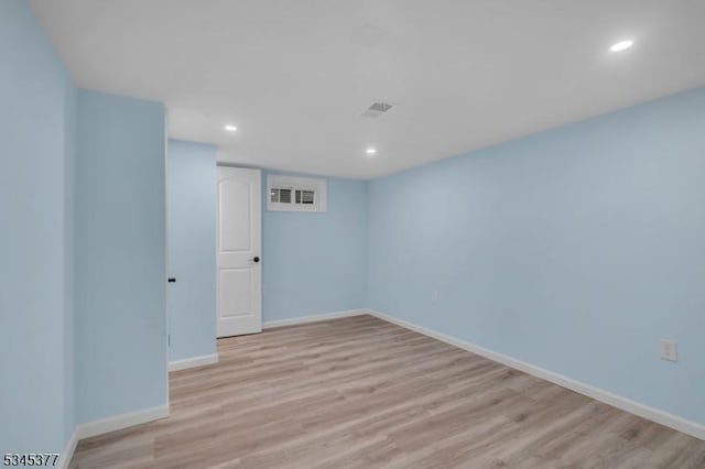 58 Meadowview Rd, Long Hill Twp, NJ 07946 - empty room featuring light wood finished floors, visible vents, baseboards, and recessed lighting