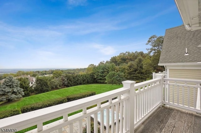 16 Laurel Mountain Way, Tewksbury Twp, NJ 07830 - view of balcony