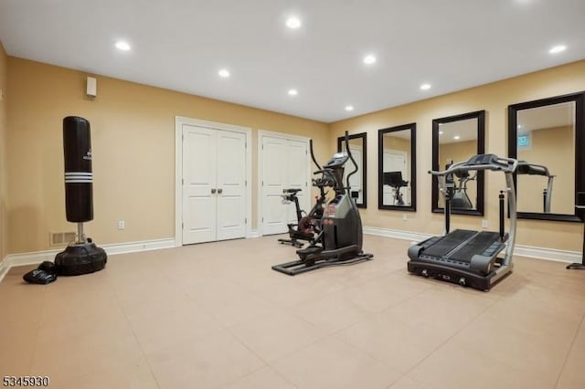 16 Laurel Mountain Way, Tewksbury Twp, NJ 07830 - exercise room featuring visible vents, baseboards, and recessed lighting