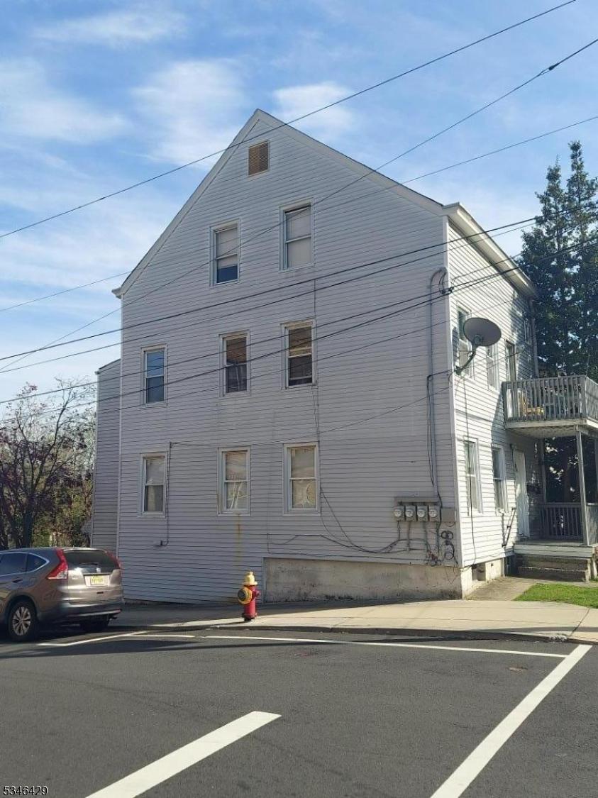 215 Valley Rd, Clifton City, NJ 07013 - view of property