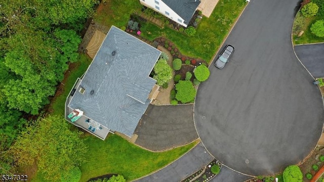 19 Trails End Ct, Westfield Town, NJ 07090 - drone / aerial view