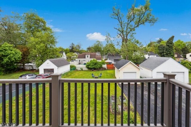 577-9 Greenbrook Rd, North Plainfield Boro, NJ 07063 - view of green lawn featuring an outbuilding and a residential view