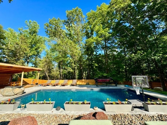 69 Mount Pleasant Rd, Knowlton Twp, NJ 07832 - outdoor pool with fence