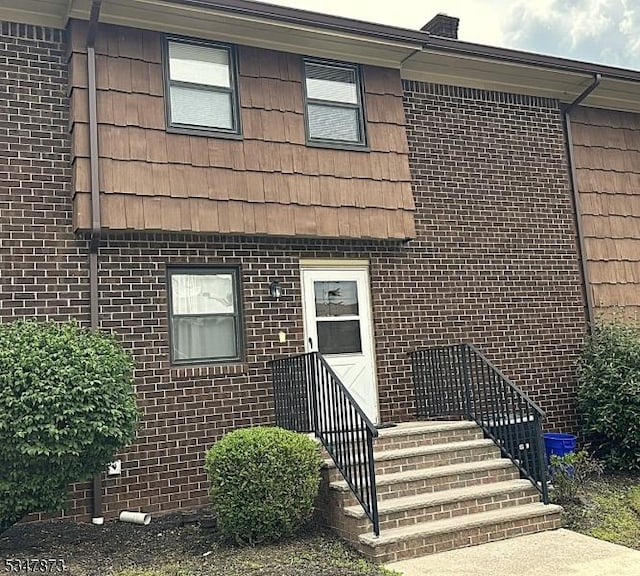 913 Renate Dr Unit 2, Hillsborough Twp, NJ 08844 - property entrance with brick siding