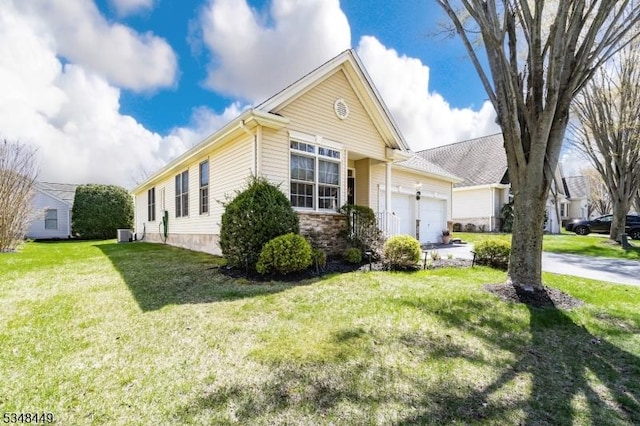 4 Hardenbergh St, Franklin Twp, NJ 08873 - ranch-style home with an attached garage, a front lawn, and central air condition unit