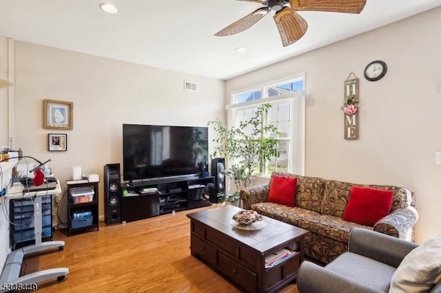 4 Hardenbergh St, Franklin Twp, NJ 08873 - living room featuring light wood finished floors, a ceiling fan, visible vents, and recessed lighting