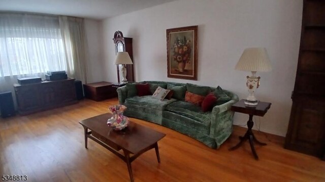 29 King Rd, Franklin Twp, NJ 08873 - living area featuring wood finished floors