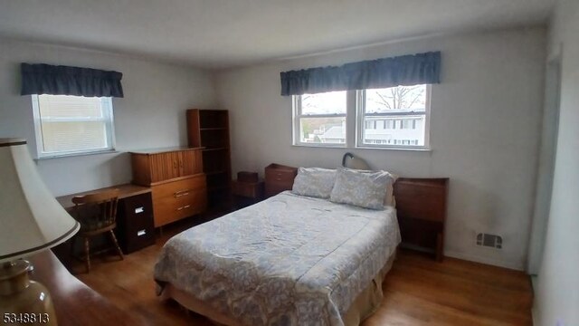 29 King Rd, Franklin Twp, NJ 08873 - bedroom featuring wood finished floors