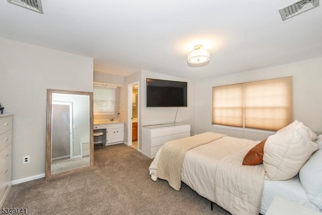 107 S Maple, Park Ridge Boro, NJ 07656 - carpeted bedroom featuring ensuite bath, visible vents, and baseboards