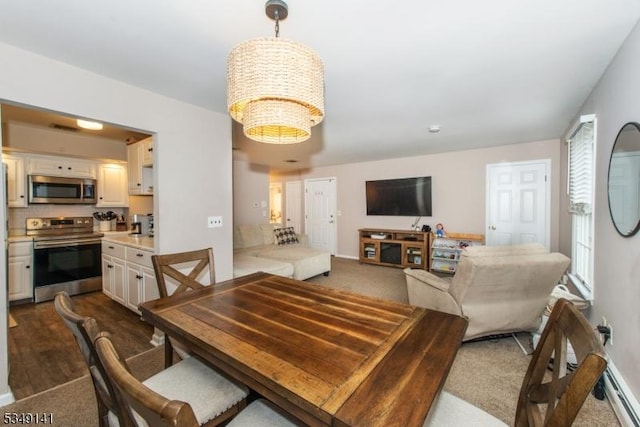 107 S Maple, Park Ridge Boro, NJ 07656 - dining room with baseboards and a notable chandelier