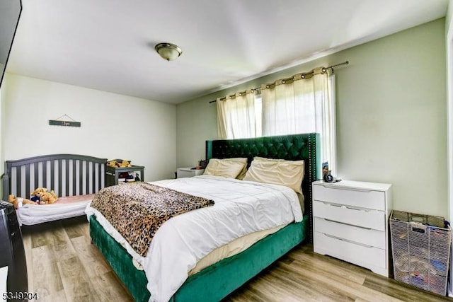 688 S 18th St, Newark City, NJ 07103 - bedroom with wood finished floors