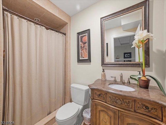 full bath with vanity, toilet, and a shower with shower curtain