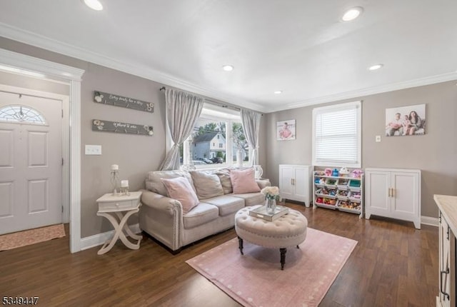 living room with dark wood finished floors, baseboards, ornamental molding, and recessed lighting