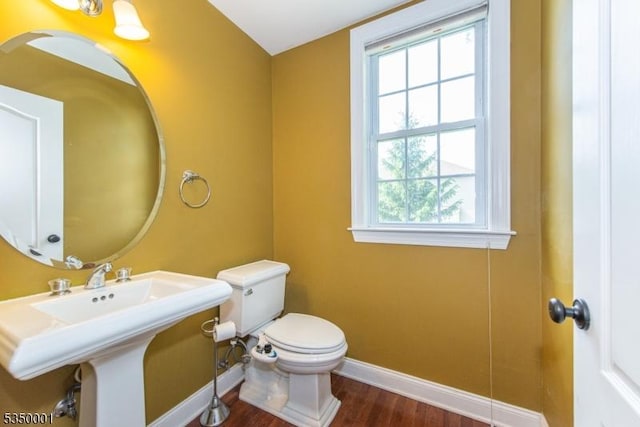 8 Marcin Way, Mount Olive Twp, NJ 07836 - bathroom featuring baseboards, toilet, wood finished floors, and plenty of natural light