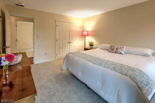 4 Rocky Glen Way, Tewksbury Twp, NJ 08833 - bedroom with light carpet, a closet, and baseboards