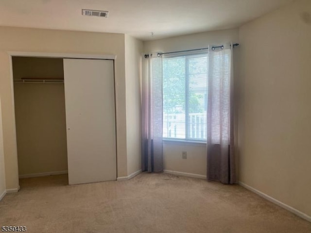 84 Wentworth Rd, Bedminster Twp, NJ 07921 - unfurnished bedroom with carpet, baseboards, and a closet