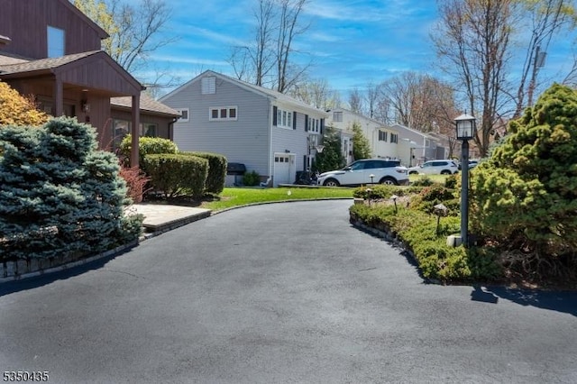 view of property's community with a residential view