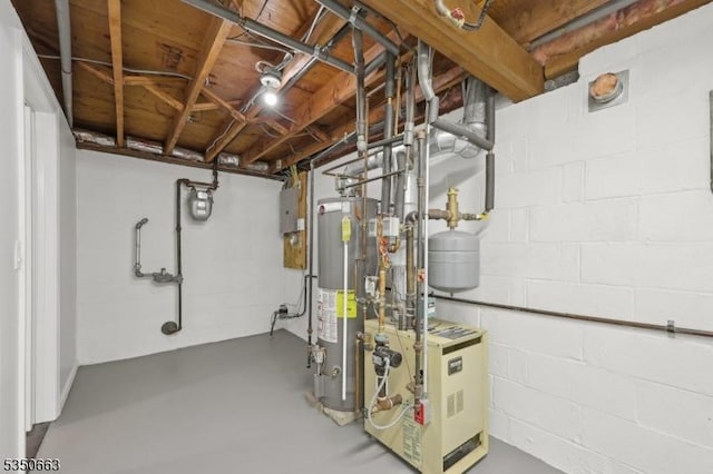 unfinished below grade area featuring a heating unit, water heater, and concrete block wall
