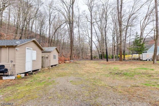 1 Dock Watch Hollow Rd, Warren Twp, NJ 07059 - view of yard with an outdoor structure