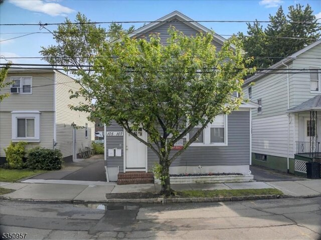 105-107 Sanford Ave, Belleville Twp, NJ 07109 - view of front facade with entry steps