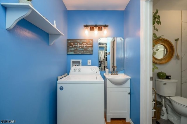 807 Eves Dr Unit 3P, Hillsborough Twp, NJ 08844 - laundry room featuring washer / dryer