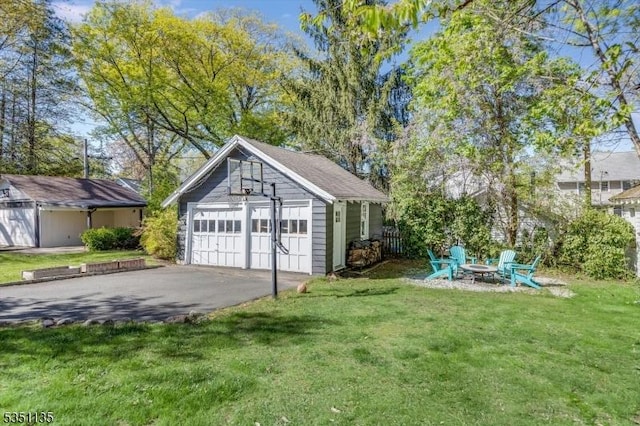 view of detached garage