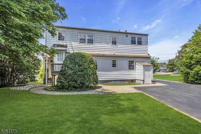 106 Anderson St, Raritan Boro, NJ 08869 - back of property featuring a yard