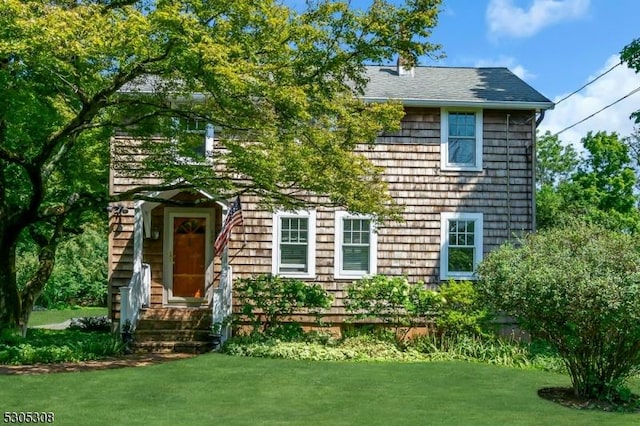 484 Rte 518, Montgomery Twp, NJ 08558 - view of front of home featuring a front lawn and roof with shingles