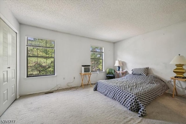 417 Penns Way, Bernards Twp, NJ 07920 - carpeted bedroom with a closet and a textured ceiling