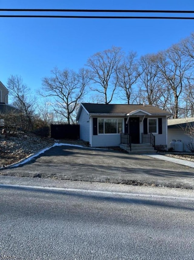 244 Dupont Ave, Hopatcong Boro, NJ 07843 - view of front of house featuring aphalt driveway and a porch