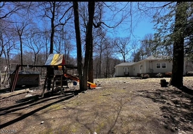 86 Dunham Rd, West Milford Twp, NJ 07421