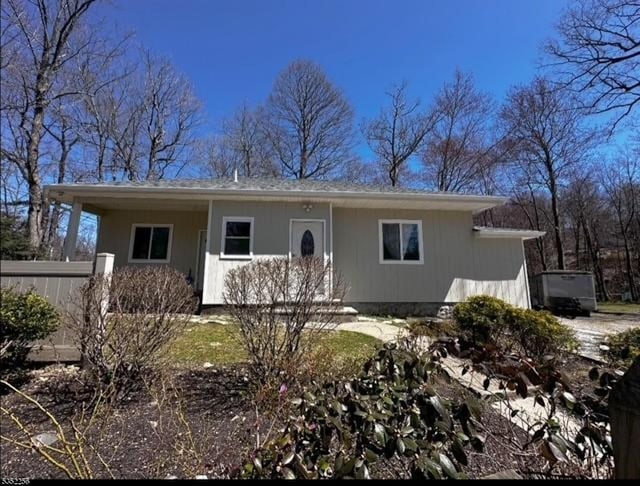 86 Dunham Rd, West Milford Twp, NJ 07421