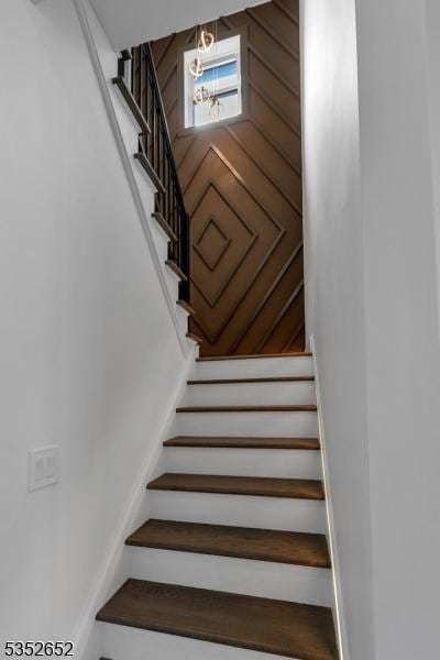 784 Valley St, Union Twp, NJ 07088 - view of stairway