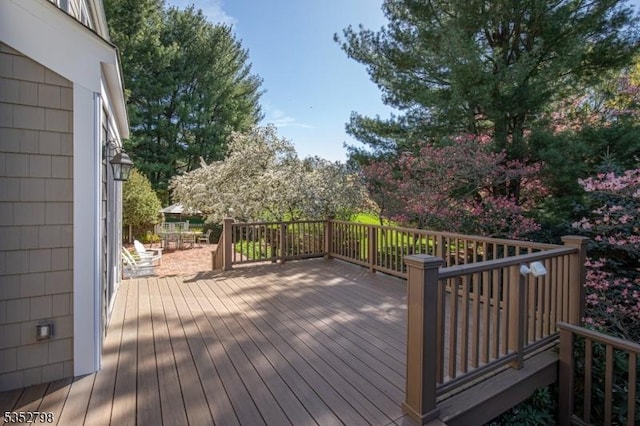 199 W Springtown Rd, Washington Twp, NJ 07853 - view of wooden deck