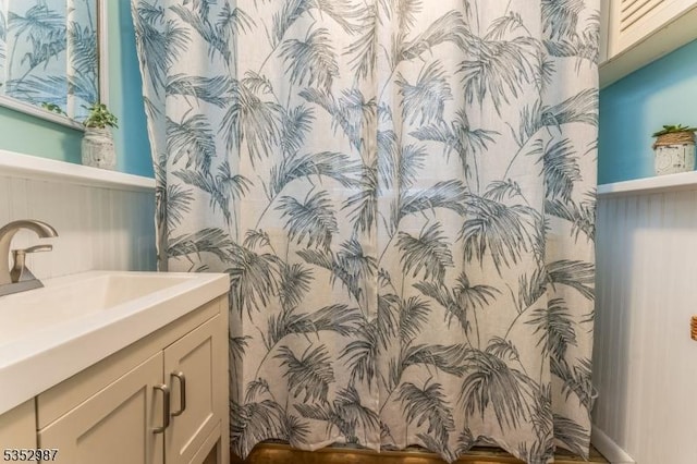 4 Broad View Pl, Raritan Twp, NJ 08822 - bathroom with vanity