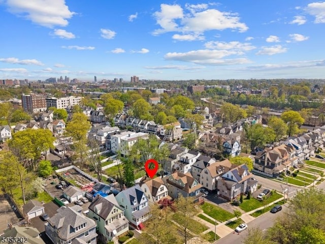 aerial view of property and surrounding area