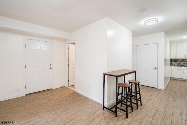 452 Fulton St, Elizabeth City, NJ 07206 - entrance foyer featuring light wood finished floors and baseboards