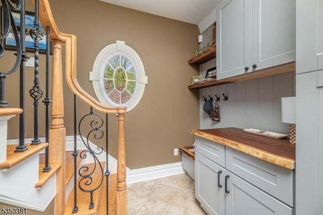 14 Jenny Ln, Vernon Twp, NJ 07461 - interior space with baseboards