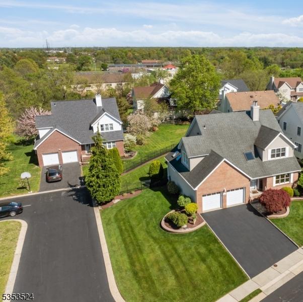 drone / aerial view with a residential view