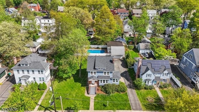 birds eye view of property featuring a residential view