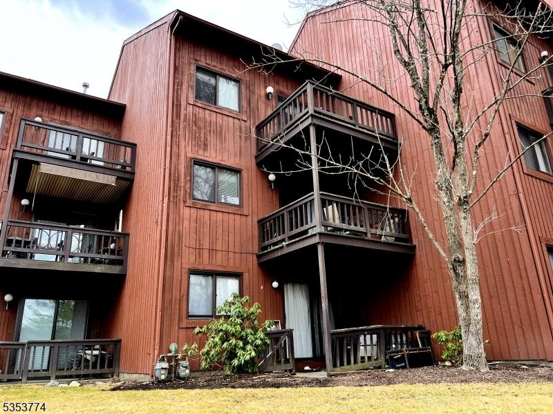 2 Falkenstein Dr Unit 6, Vernon Twp, NJ 07462 - view of property