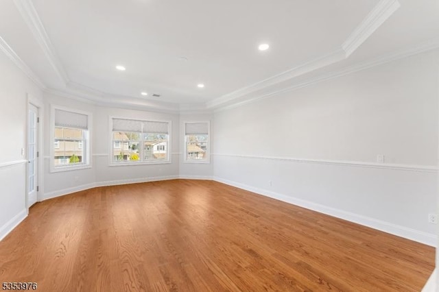 1537 Franklin St, Clark Twp, NJ 07066 - spare room with ornamental molding, wood finished floors, a raised ceiling, recessed lighting, and baseboards