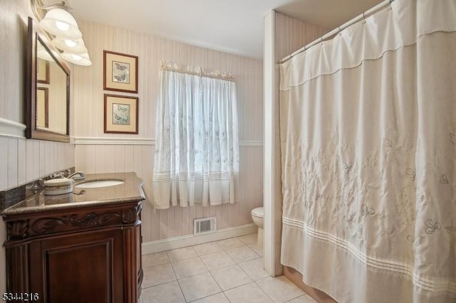 11 Mountain View Dr, Chester Twp, NJ 07930 - bathroom with toilet, visible vents, a shower with shower curtain, tile patterned flooring, and vanity