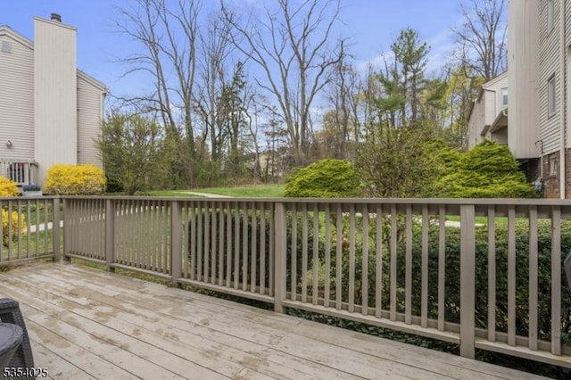 3 F Somerset Hills Ct Unit 3F, Bernardsville Boro, NJ 07924 - view of wooden deck