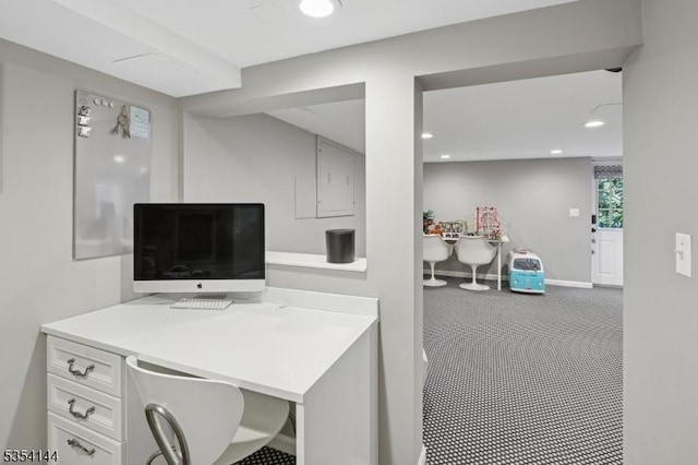 carpeted home office with recessed lighting and baseboards