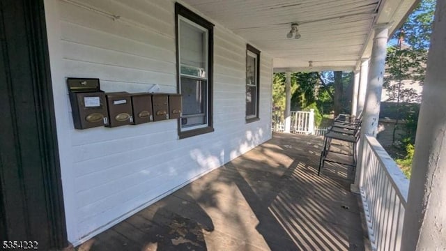 810-814 Leland Ave, Plainfield City, NJ 07062 - view of porch