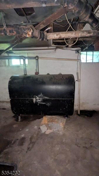 810-814 Leland Ave, Plainfield City, NJ 07062 - below grade area featuring oil tank