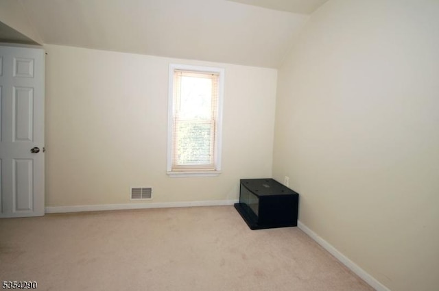29 Olcott St, Franklin Twp, NJ 08873 - unfurnished room featuring visible vents, carpet flooring, baseboards, and lofted ceiling