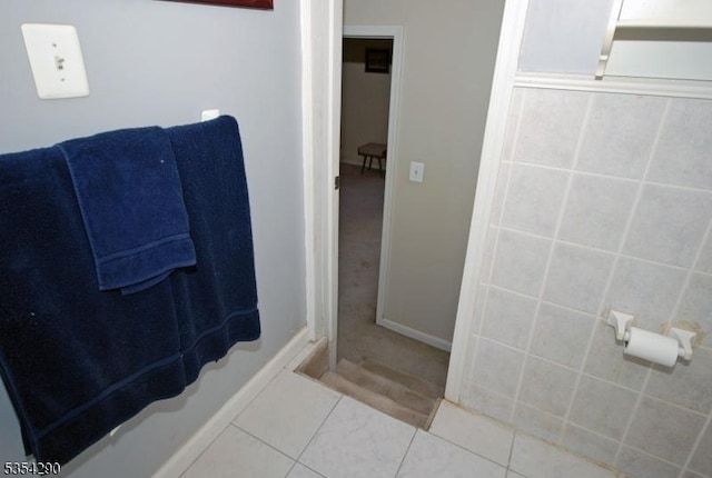 29 Olcott St, Franklin Twp, NJ 08873 - bathroom with tile patterned flooring